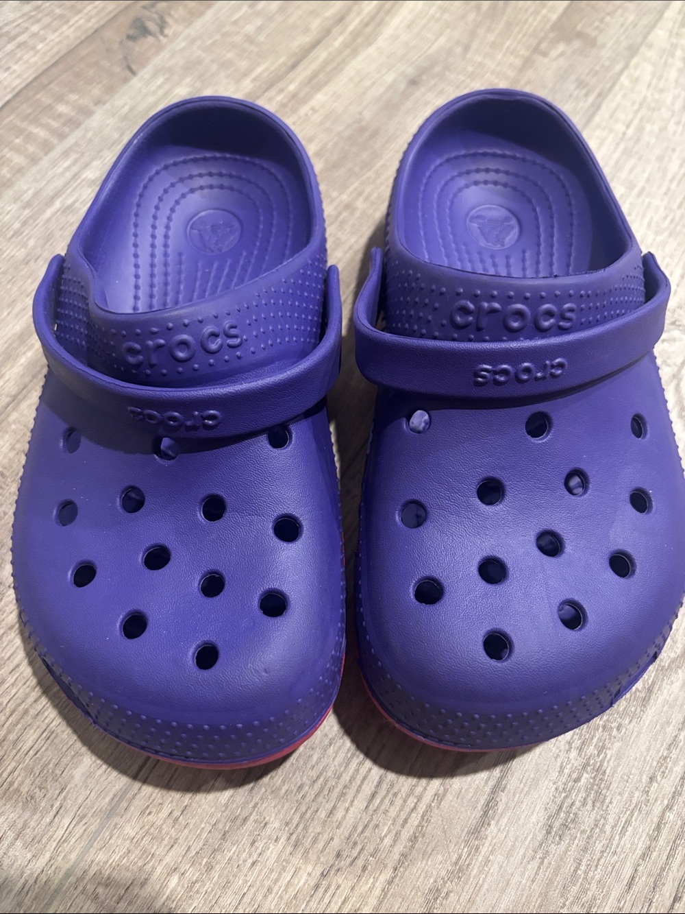 CROCS Kids Classic Clog in Purple size 2